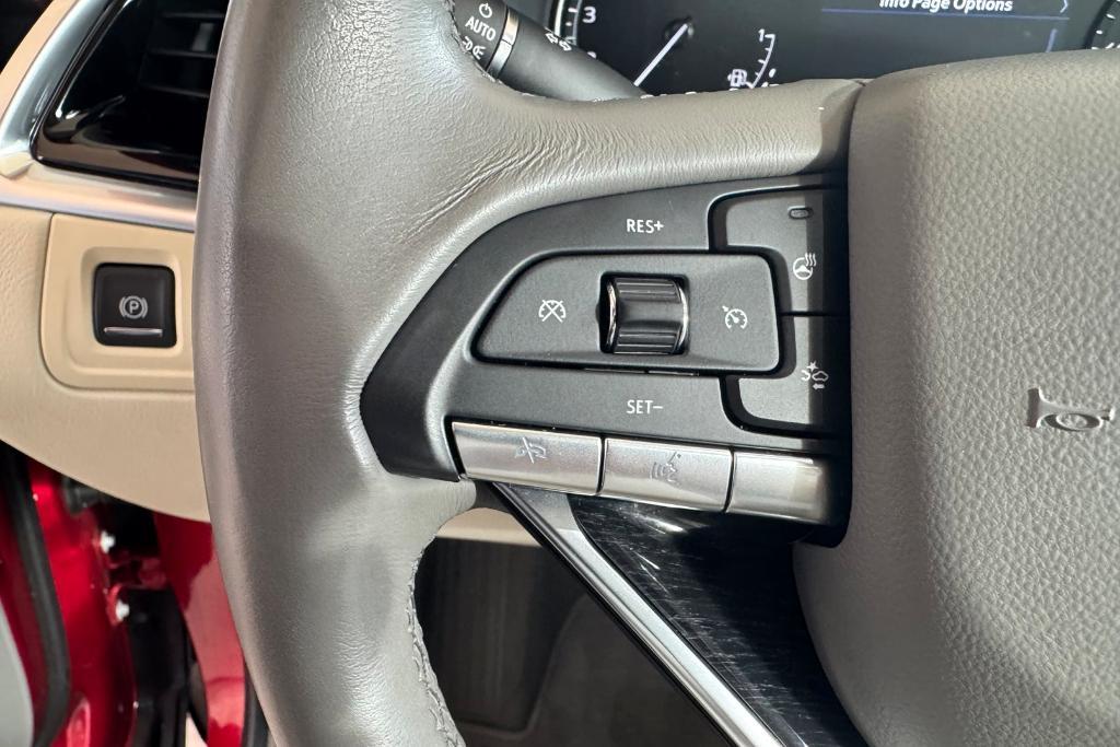 used 2024 Cadillac XT6 car