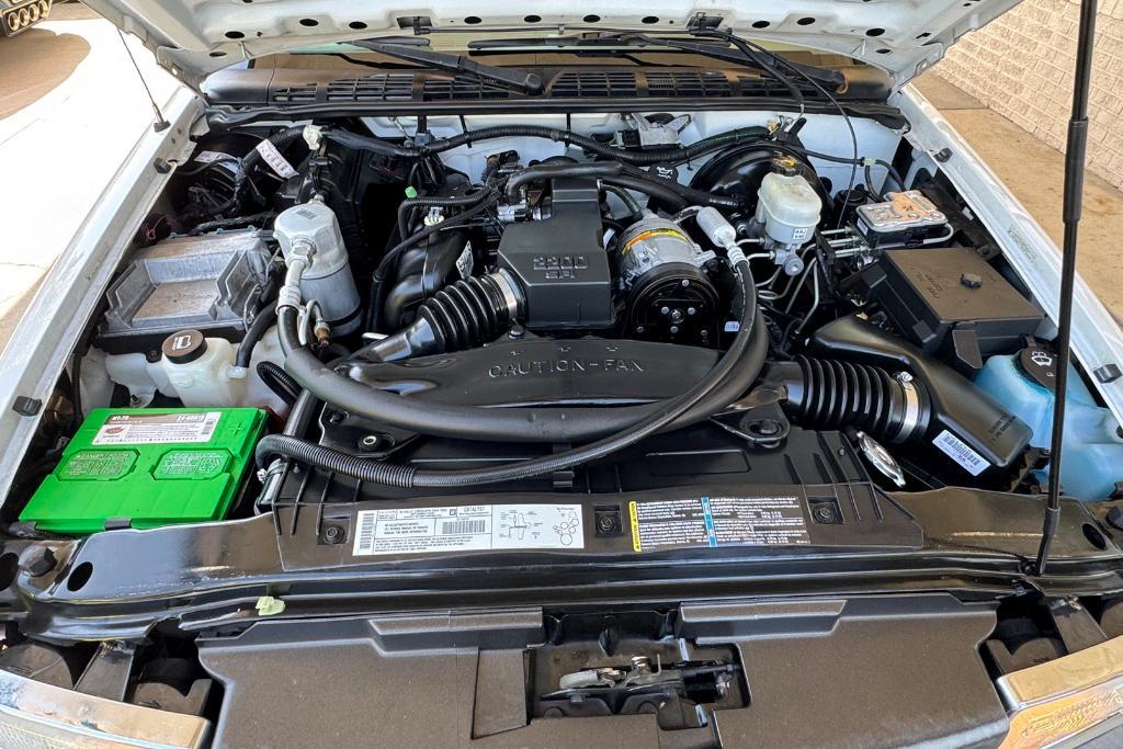 used 2003 Chevrolet S-10 car