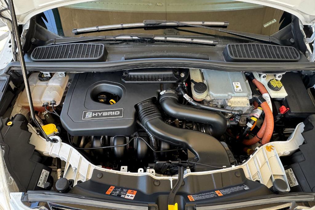 used 2016 Ford C-Max Hybrid car