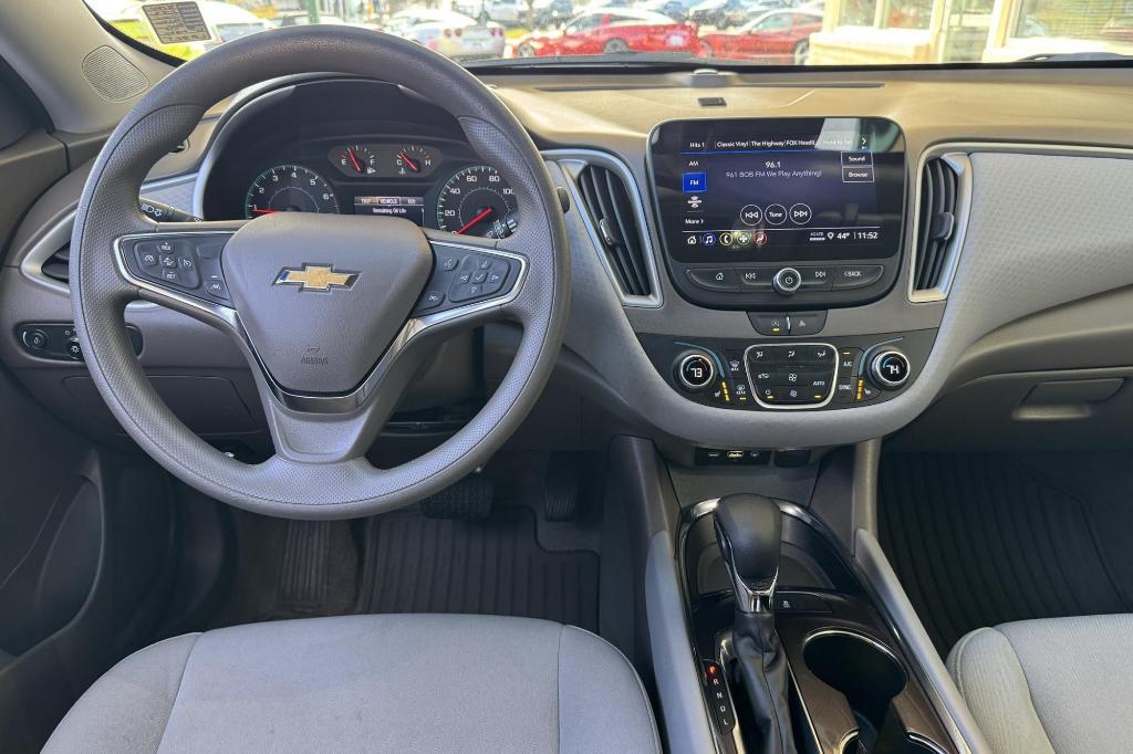 used 2023 Chevrolet Malibu car