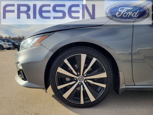 used 2019 Nissan Altima car, priced at $15,999
