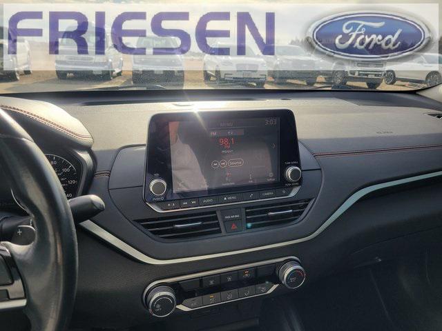 used 2019 Nissan Altima car, priced at $15,999