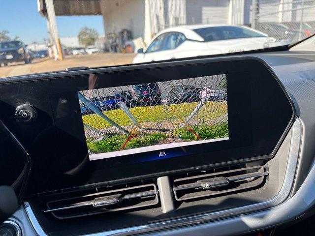 used 2025 Chevrolet Trax car, priced at $19,883