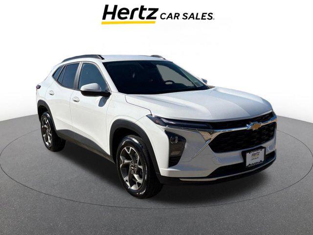 used 2025 Chevrolet Trax car, priced at $19,883