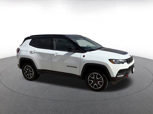 used 2025 Jeep Compass car, priced at $23,324