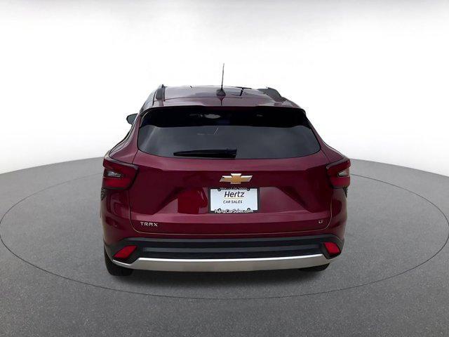 used 2025 Chevrolet Trax car, priced at $19,253