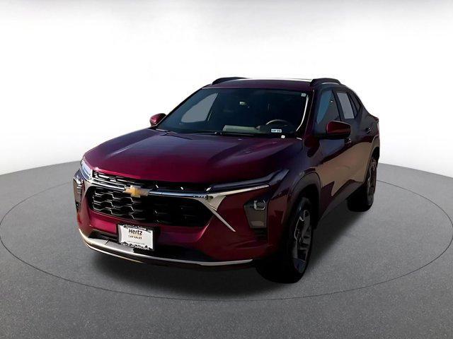 used 2025 Chevrolet Trax car, priced at $19,200