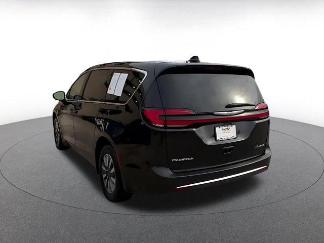 used 2023 Chrysler Pacifica Hybrid car, priced at $25,228