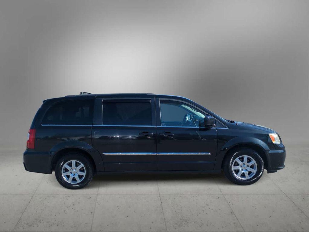 used 2013 Chrysler Town & Country car, priced at $5,100