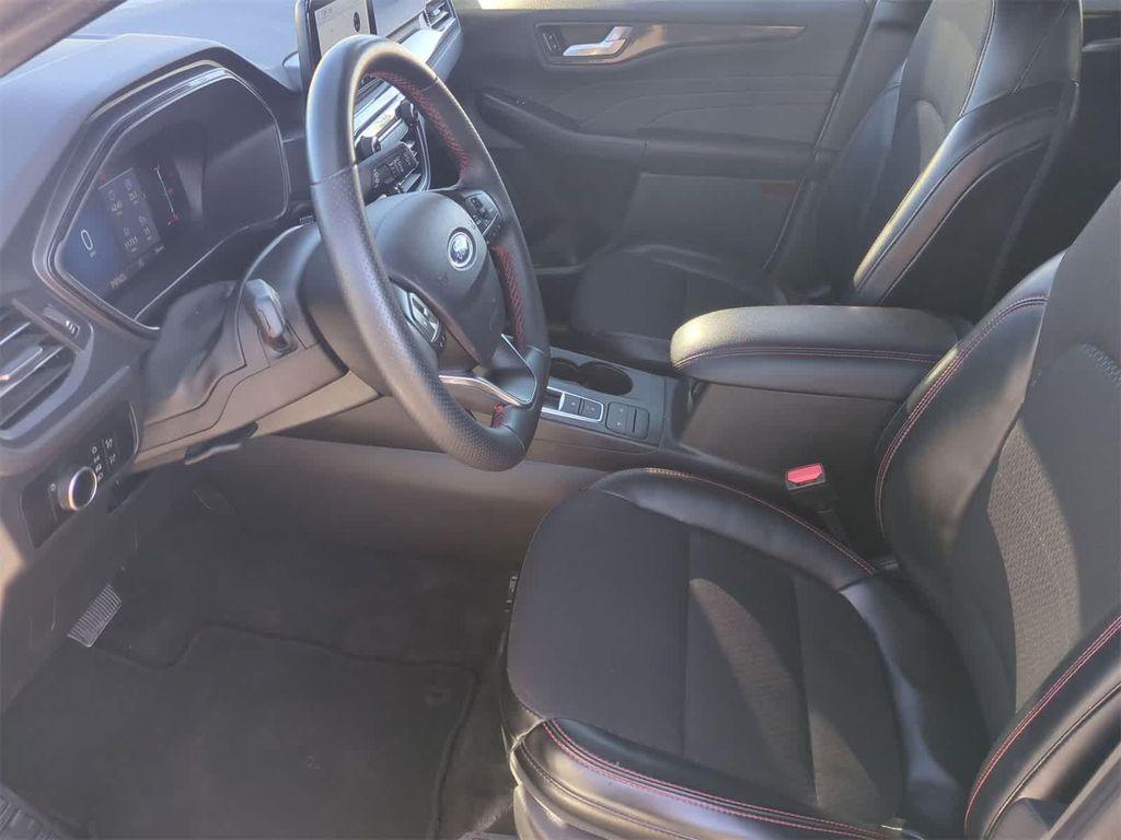 used 2025 Ford Escape car, priced at $22,925