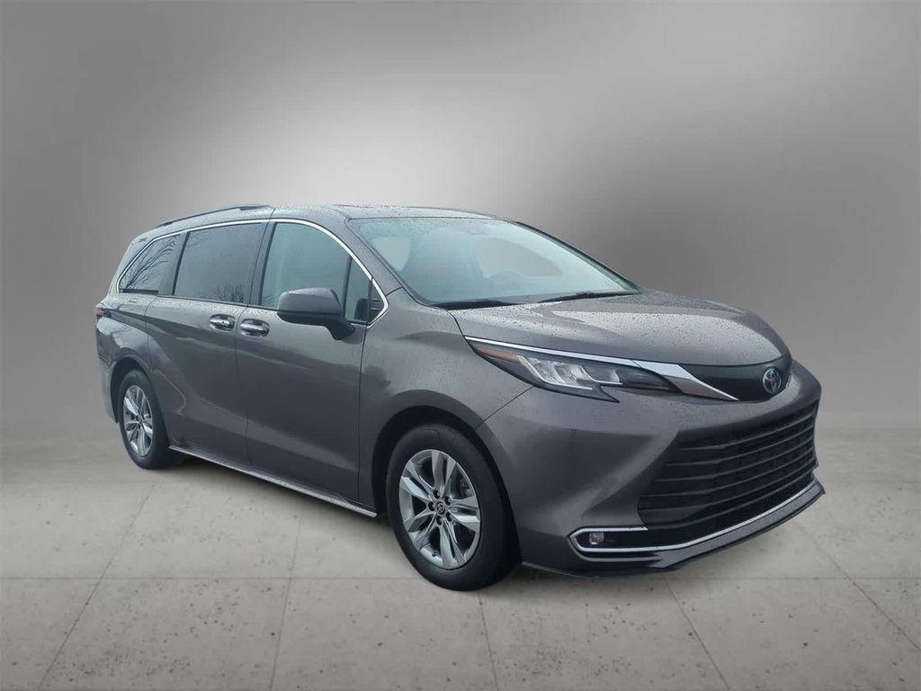 used 2022 Toyota Sienna car, priced at $41,499