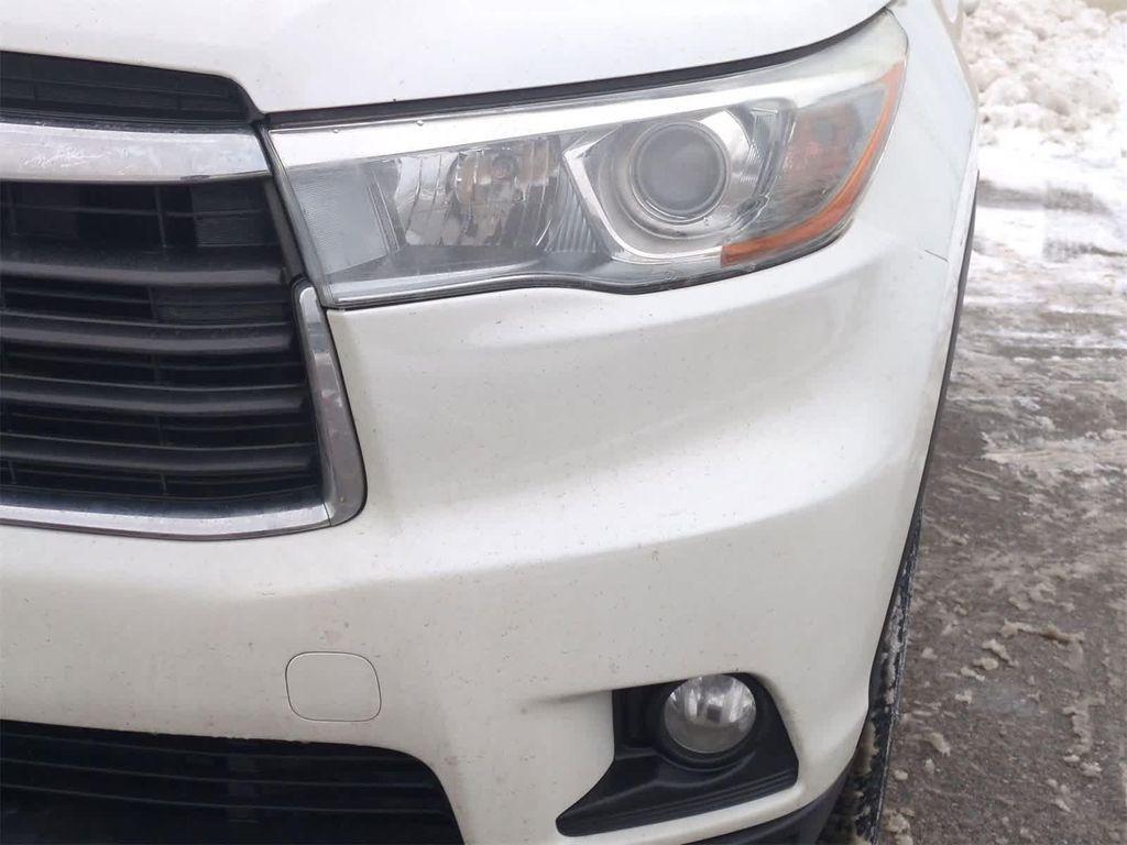 used 2016 Toyota Highlander car, priced at $18,175