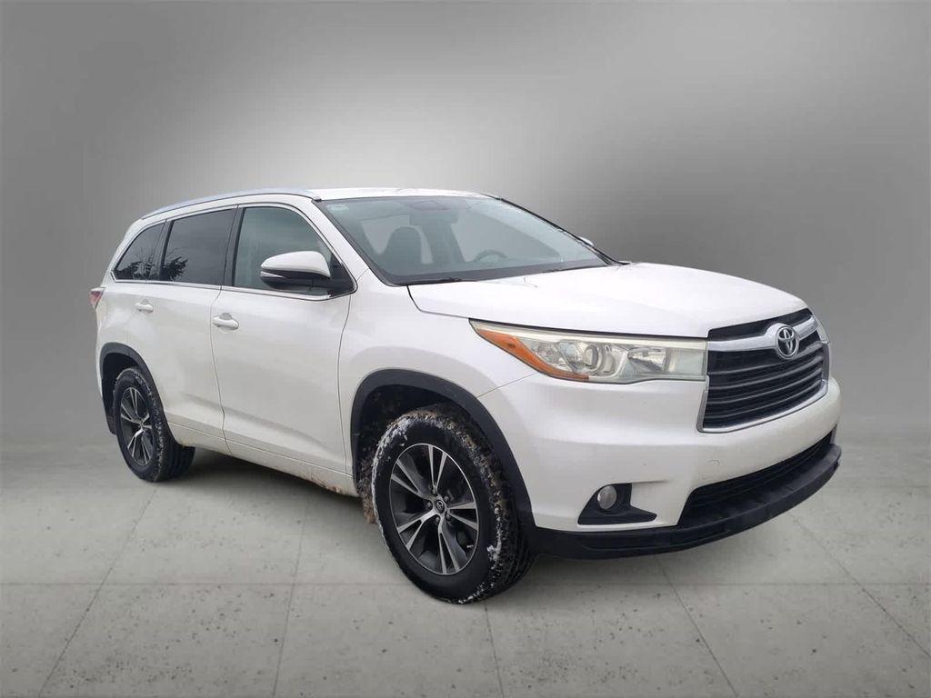 used 2016 Toyota Highlander car, priced at $18,175