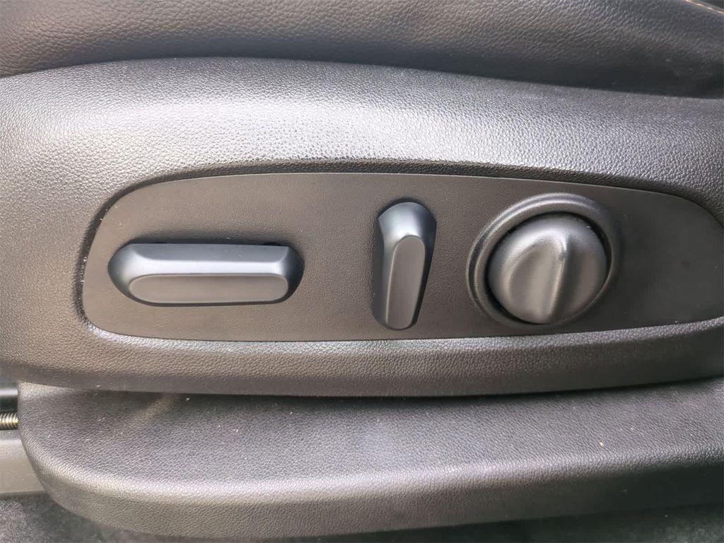 used 2018 Chevrolet Traverse car, priced at $16,250