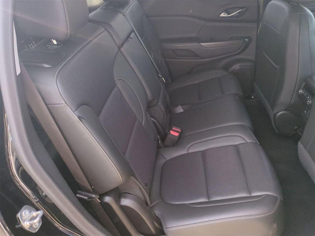 used 2023 GMC Acadia car, priced at $21,999