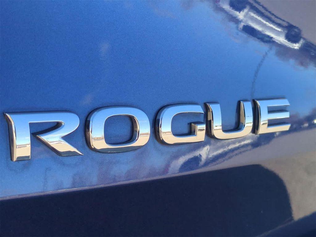 used 2019 Nissan Rogue car, priced at $15,968