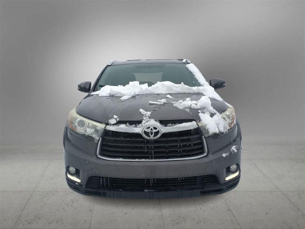used 2016 Toyota Highlander car, priced at $15,750