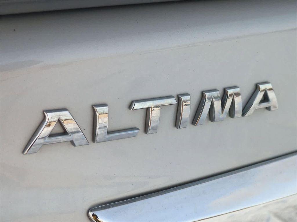 used 2015 Nissan Altima car, priced at $7,733