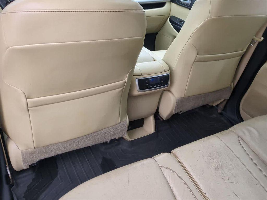 used 2015 Toyota Highlander car, priced at $11,999