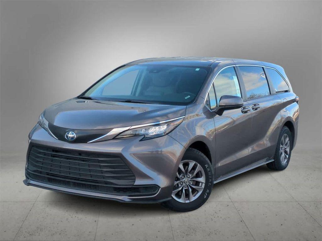 used 2024 Toyota Sienna car, priced at $33,499