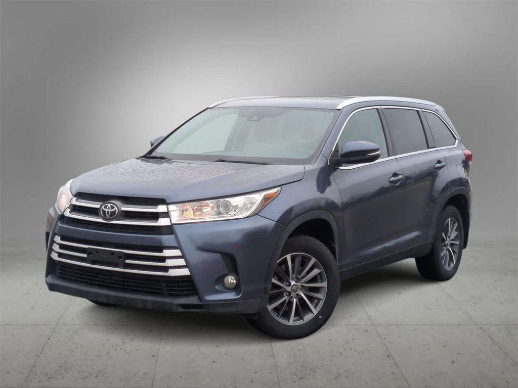 used 2019 Toyota Highlander car, priced at $18,499