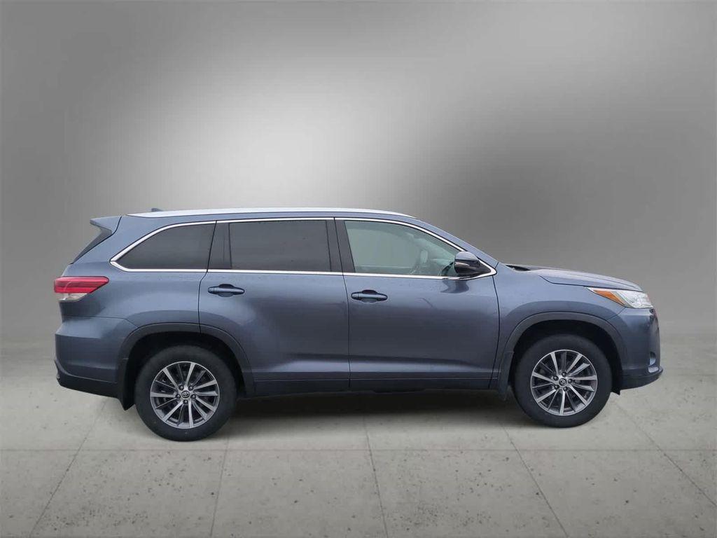 used 2019 Toyota Highlander car, priced at $18,499