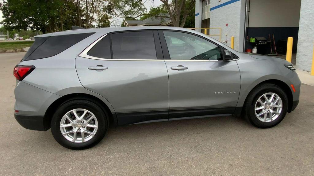 used 2023 Chevrolet Equinox car, priced at $21,737