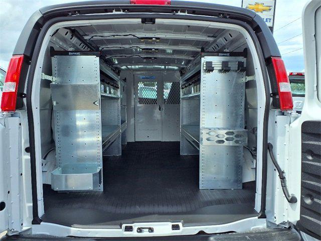 new 2025 Chevrolet Express 3500 car, priced at $52,413
