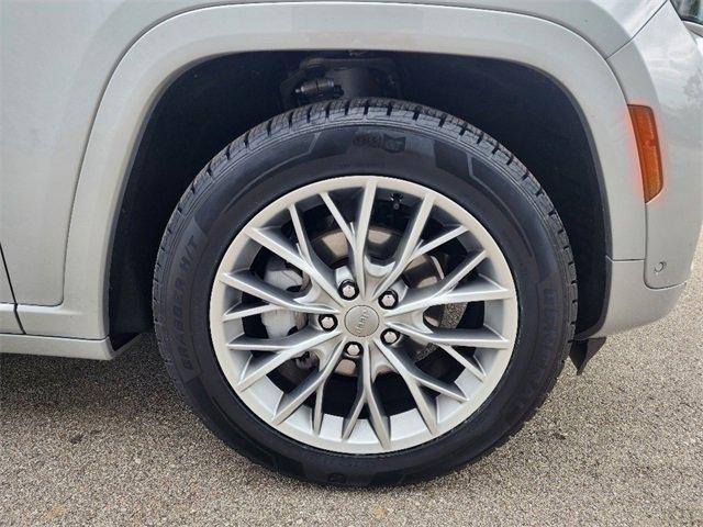 used 2022 Jeep Grand Cherokee car, priced at $37,700