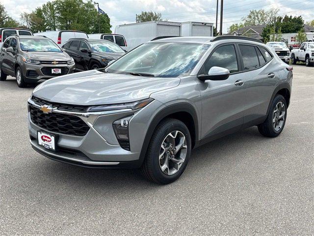 new 2025 Chevrolet Trax car, priced at $21,985