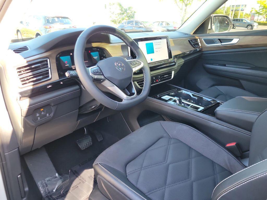 used 2024 Volkswagen Atlas car, priced at $29,580