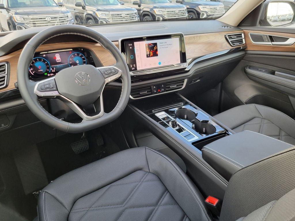 used 2025 Volkswagen Atlas car