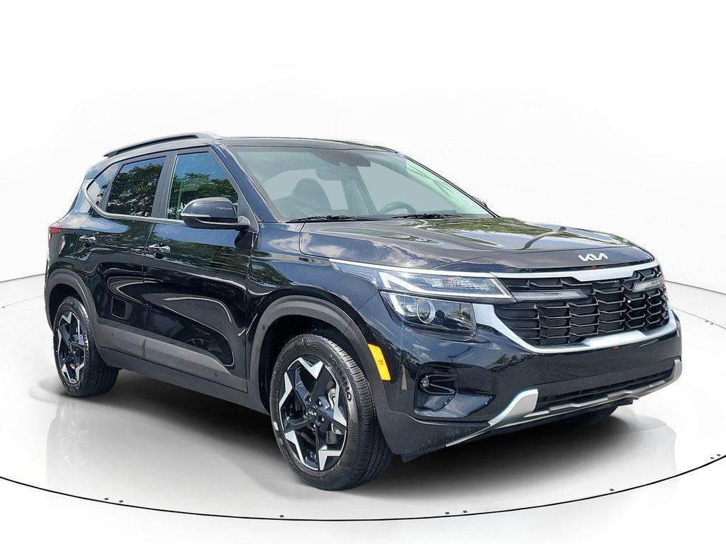 used 2025 Kia Seltos car, priced at $24,948