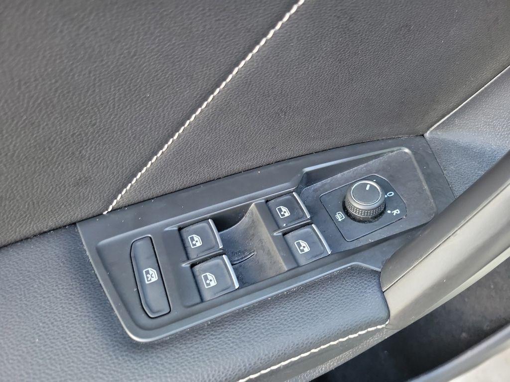 used 2022 Volkswagen Tiguan car, priced at $17,714