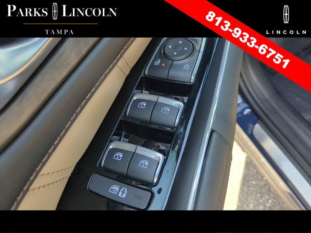 used 2024 Kia Sorento car, priced at $34,034