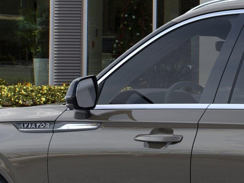 new 2025 Lincoln Aviator car, priced at $84,070