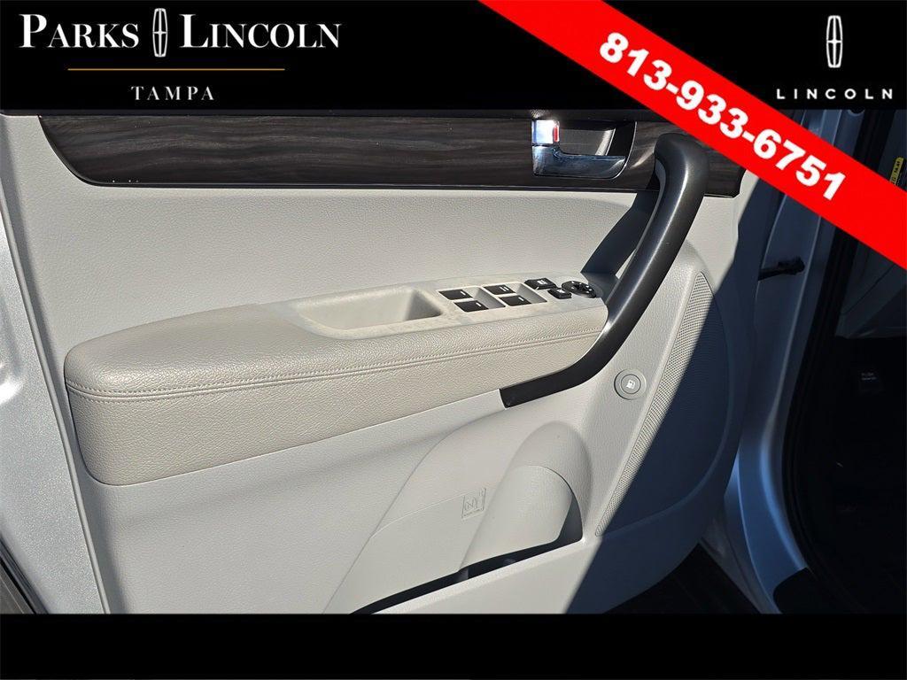 used 2011 Kia Sorento car, priced at $6,926