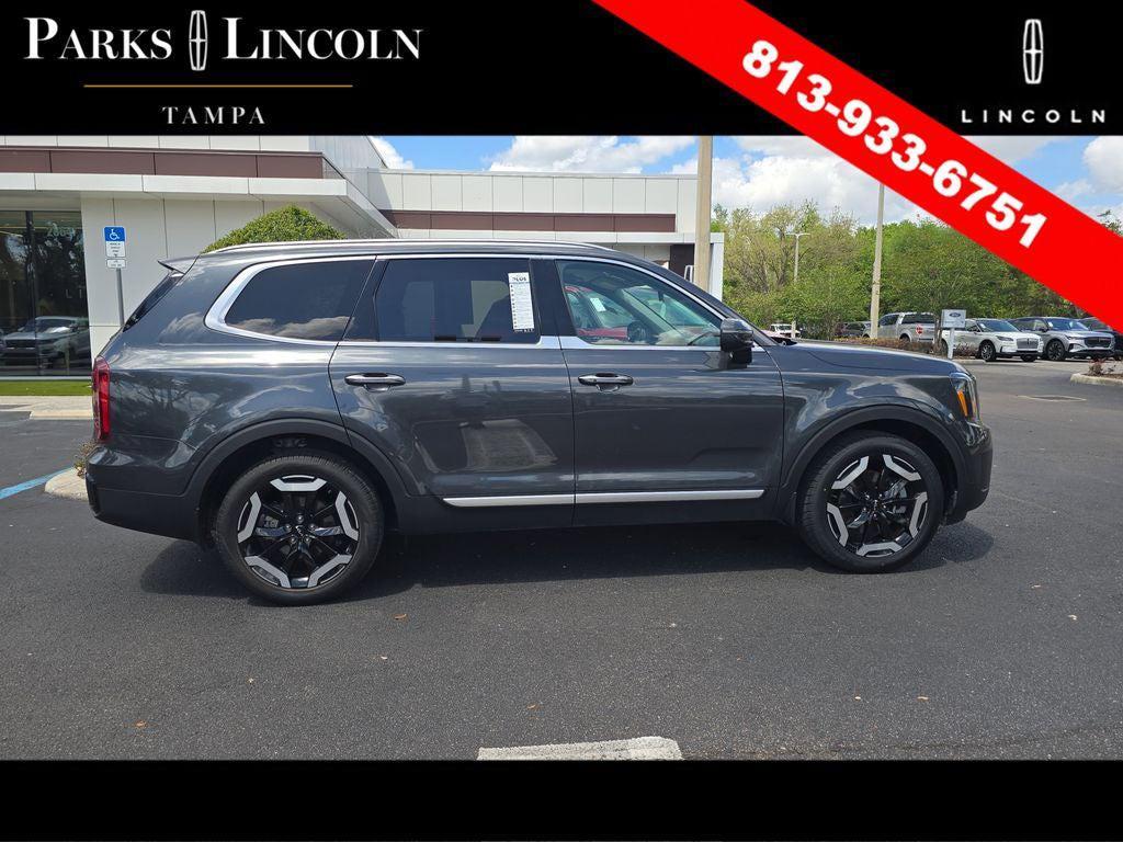 used 2024 Kia Telluride car, priced at $32,499