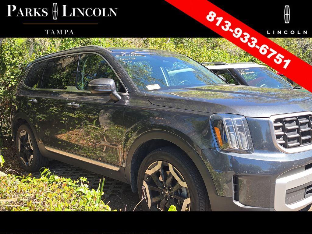 used 2024 Kia Telluride car, priced at $34,950