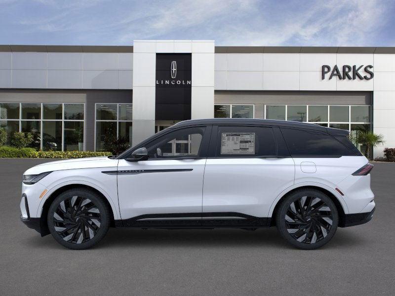 new 2025 Lincoln Nautilus car, priced at $54,528