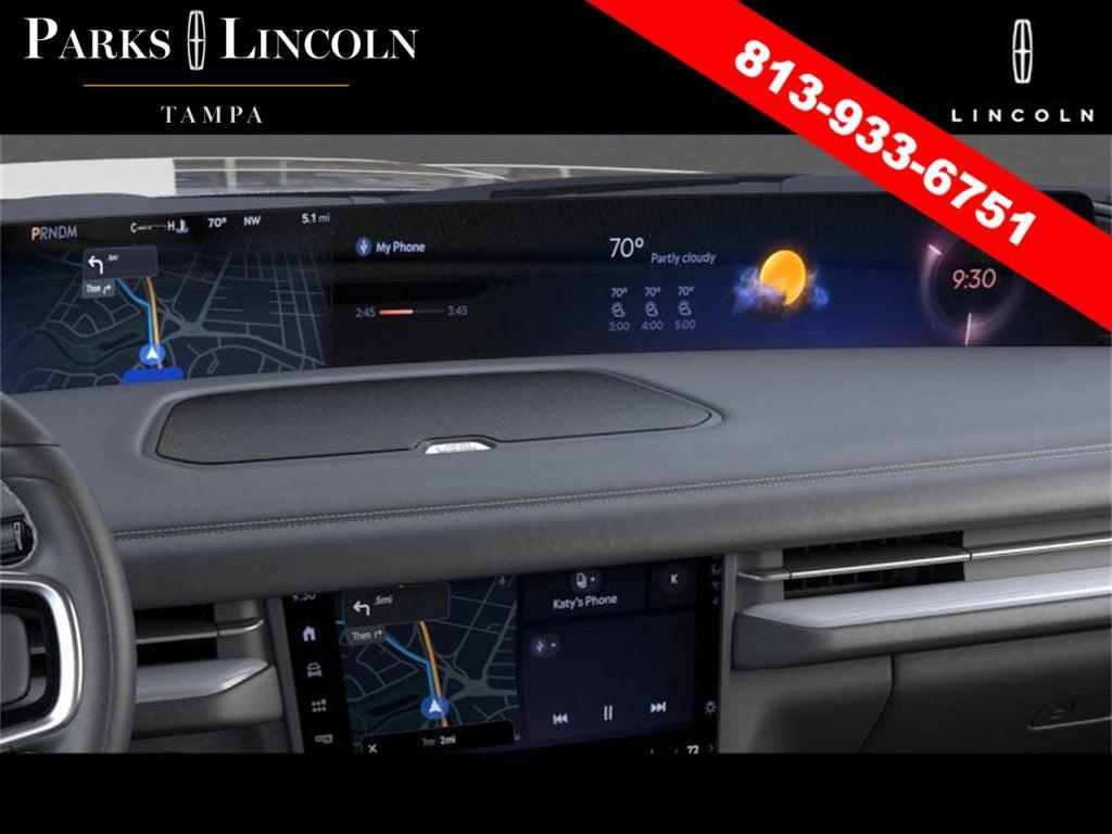 new 2025 Lincoln Navigator car, priced at $100,811