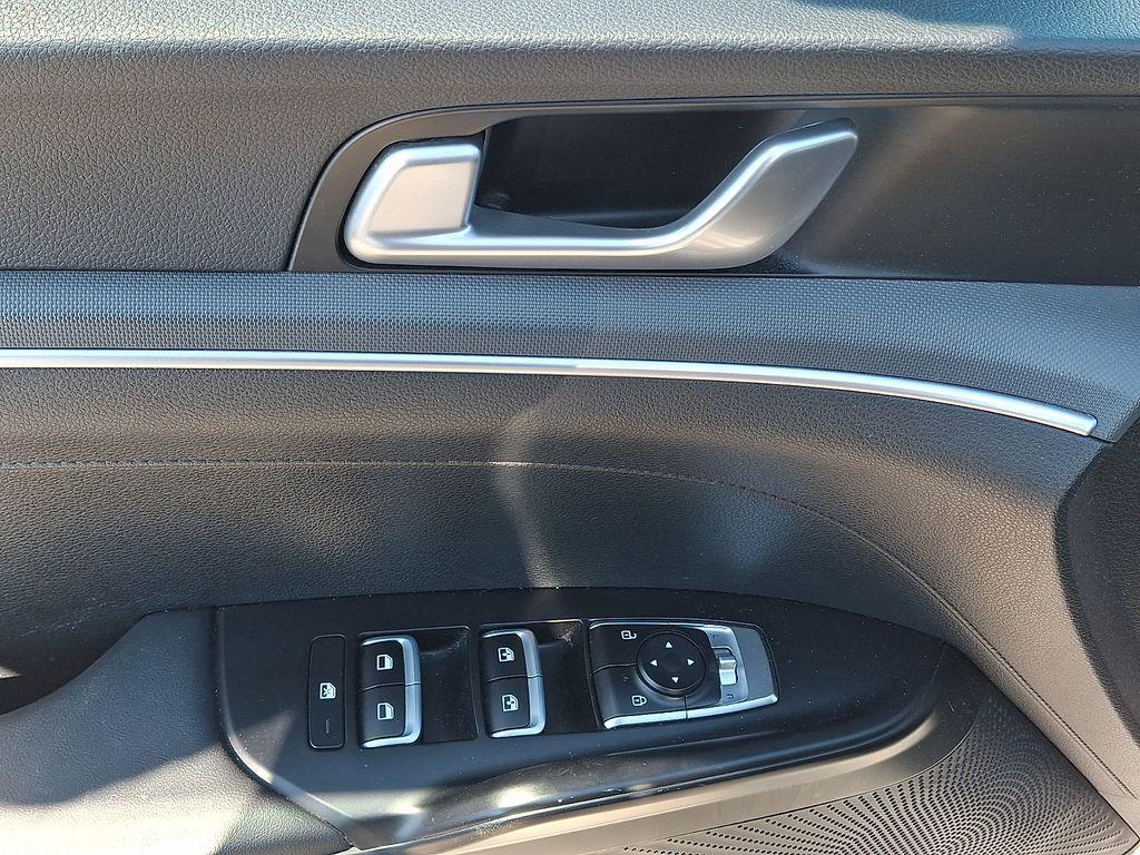 used 2023 Kia K5 car, priced at $25,288