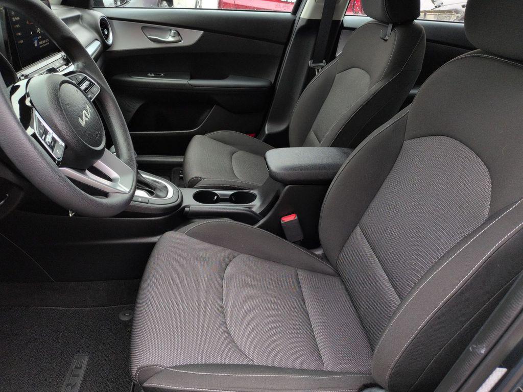 used 2023 Kia Forte car
