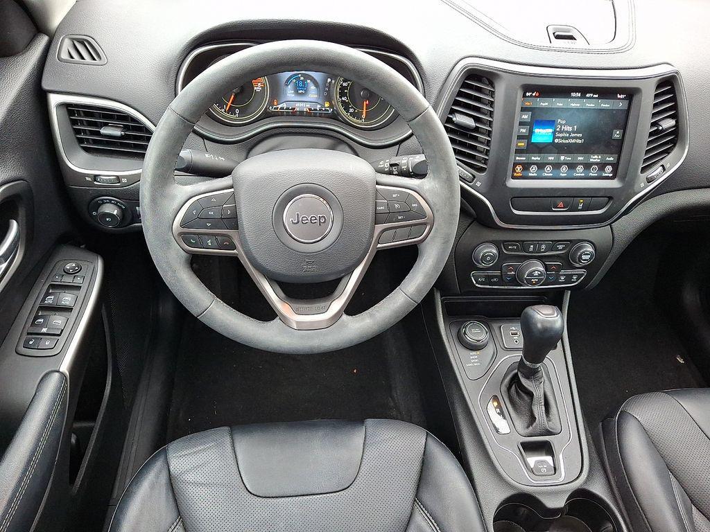 used 2022 Jeep Cherokee car, priced at $20,588