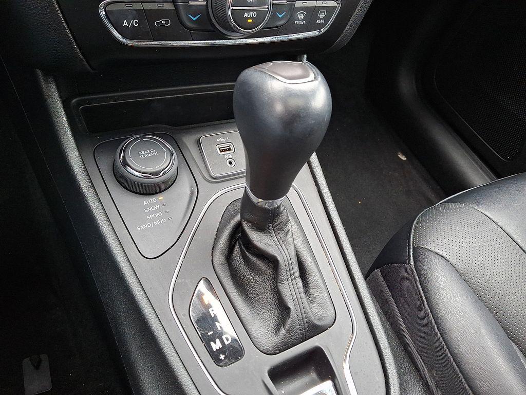 used 2022 Jeep Cherokee car, priced at $20,588