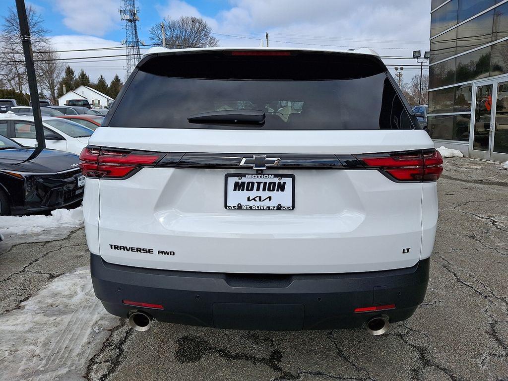 used 2022 Chevrolet Traverse car, priced at $27,272