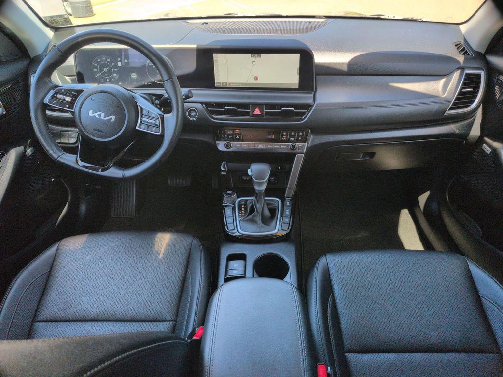 used 2024 Kia Seltos car, priced at $27,988