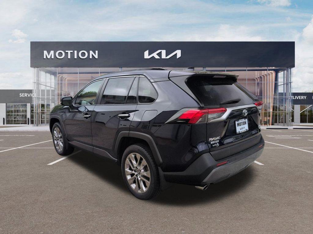 used 2019 Toyota RAV4 car, priced at $25,888