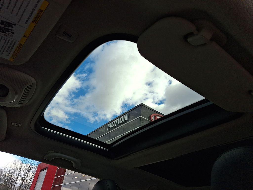 used 2022 MINI Hardtop car, priced at $22,227