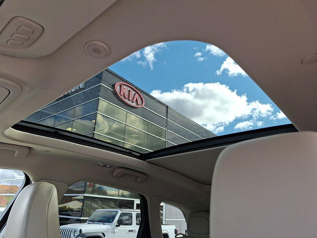 used 2022 Lincoln Corsair car, priced at $26,467